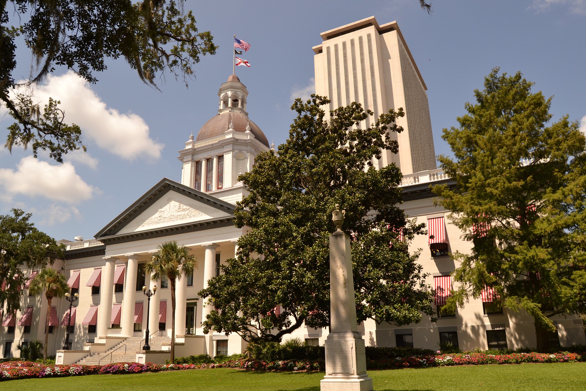 flstatecapitol Image of Florida State Capitol, Tallahassee, Florida. Photo by Artie White, 2013. https://www.flickr.com/photos/artiewhite/17249458362/