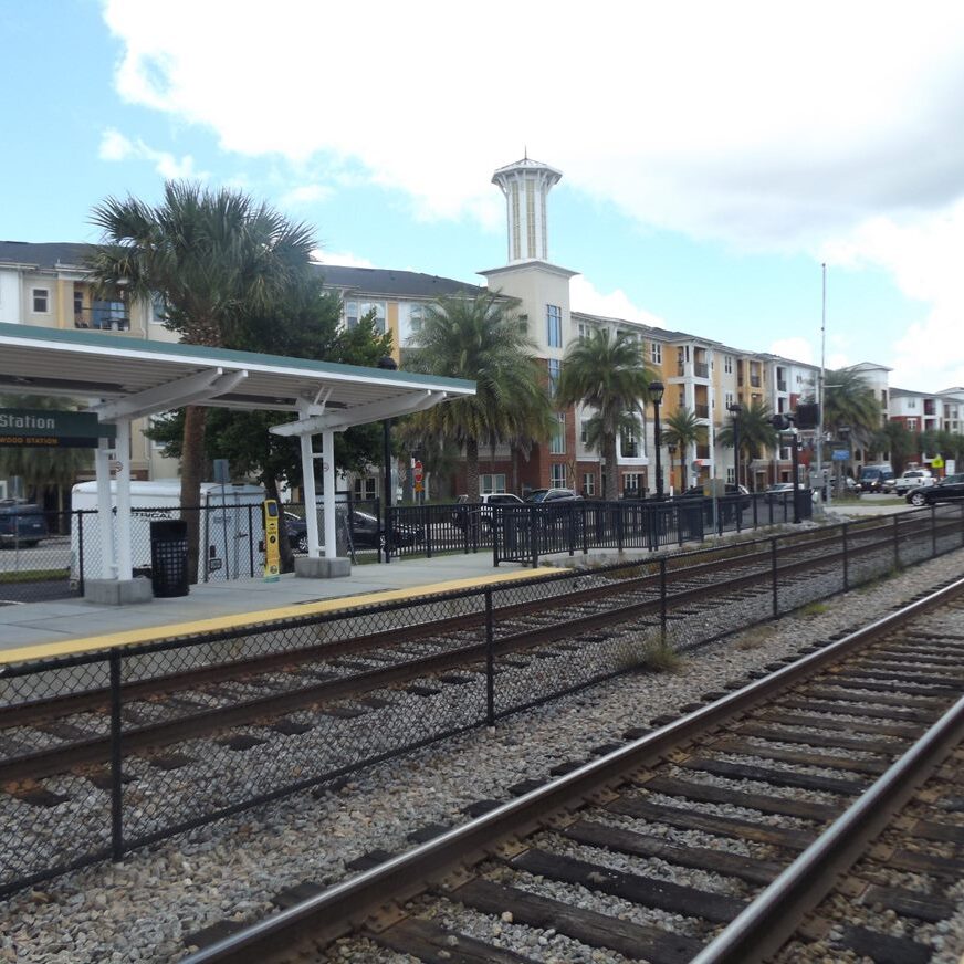 train tracks with building