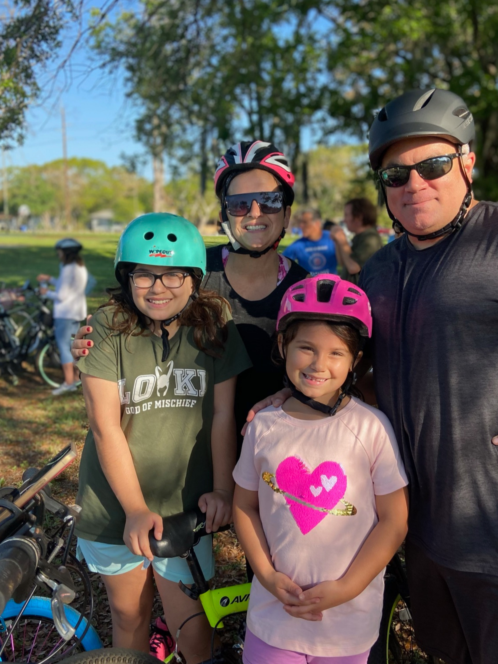 byc22- family biking